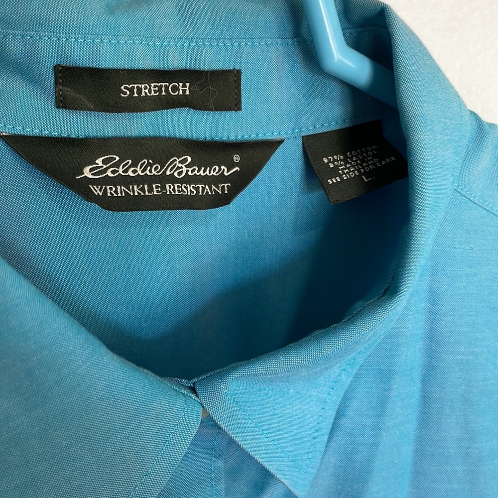 Wrinkle resistant button down - Picture 2 of 4